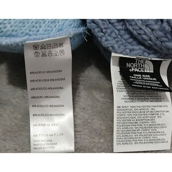 North face free People womens blue beanie knit cable hat lot of 2